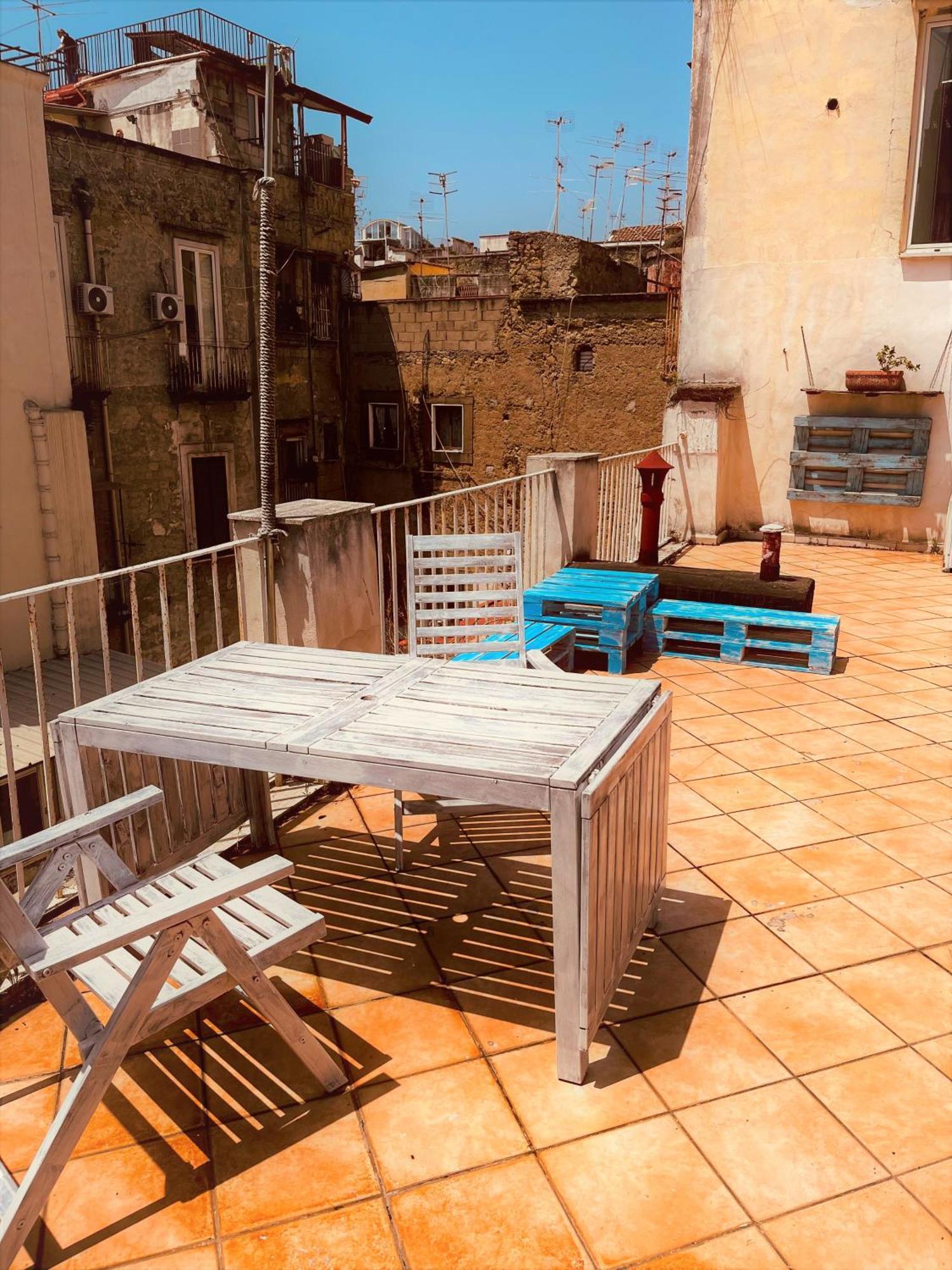 Palazzo Della Loggia B&B Naples Extérieur photo