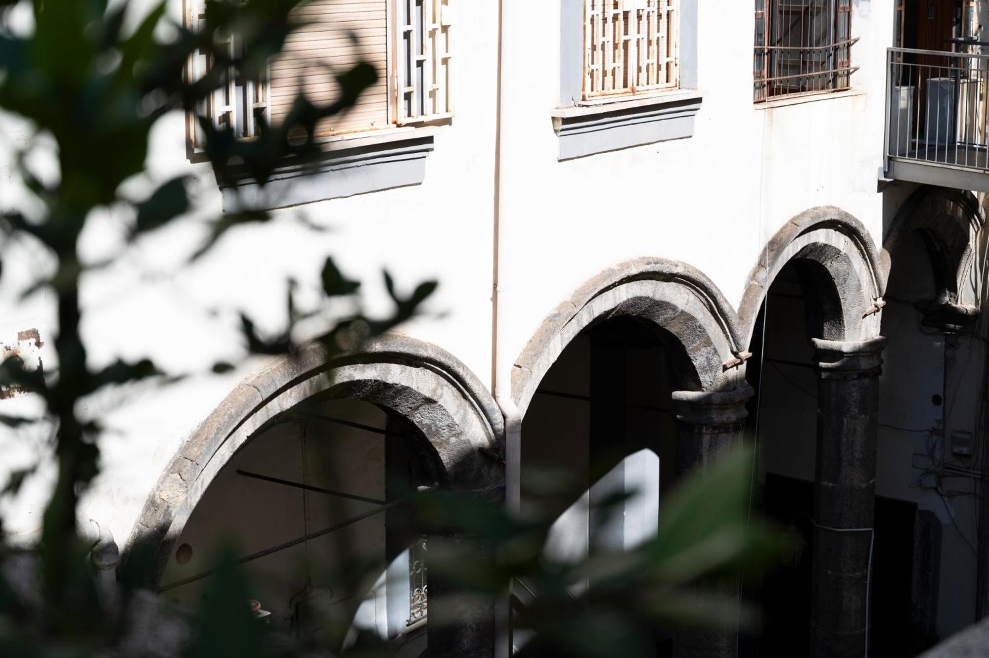 Palazzo Della Loggia B&B Naples Extérieur photo