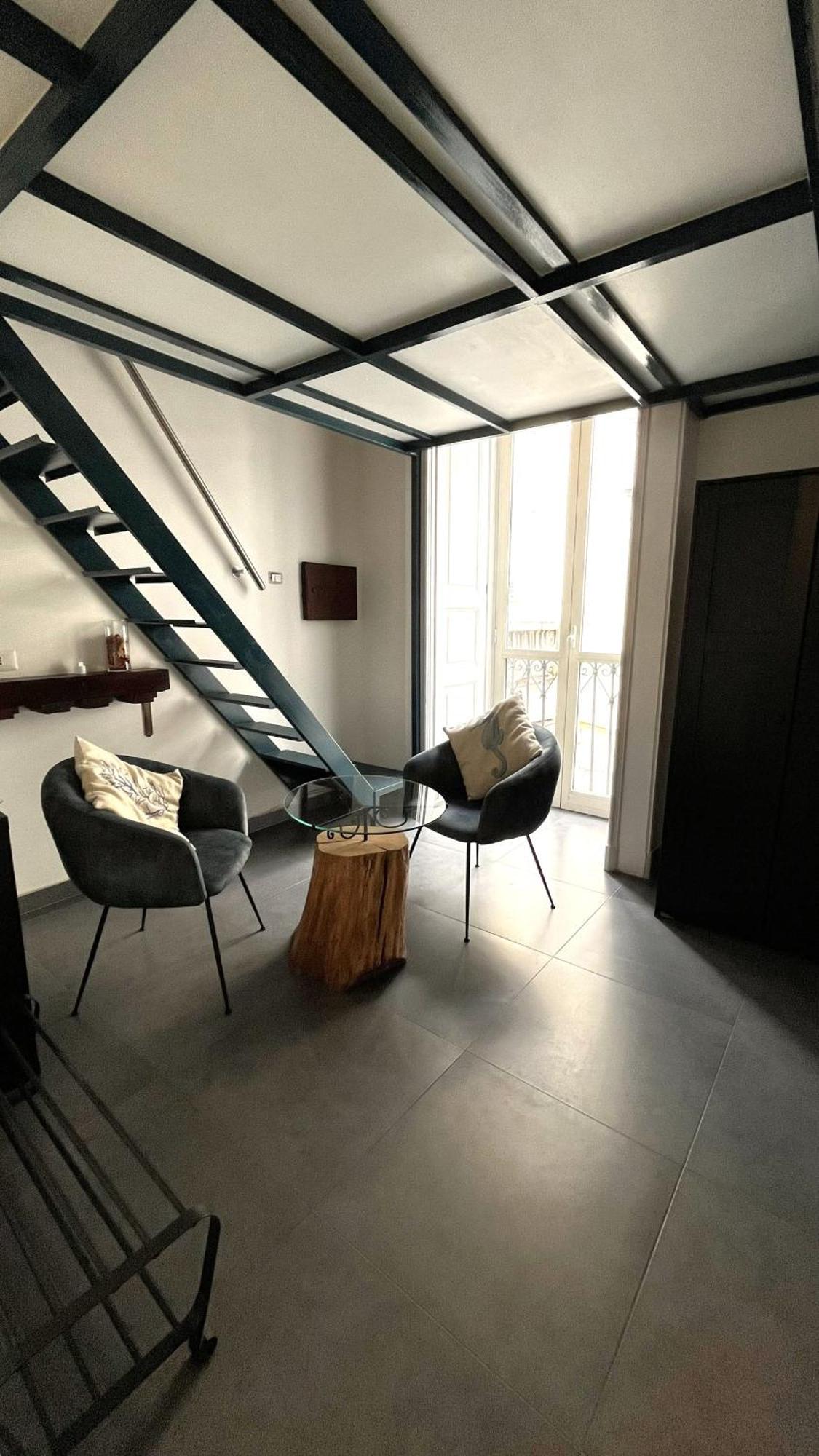 Palazzo Della Loggia B&B Naples Extérieur photo