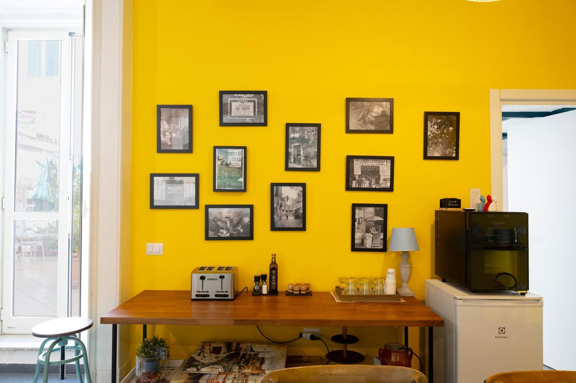 Palazzo Della Loggia B&B Naples Extérieur photo